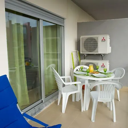 Alojamentos Campo & Mar - T1 Com Piscina Apartman