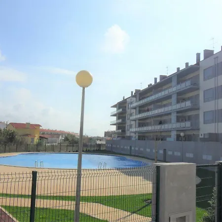 Alojamentos Campo & Mar - T1 Com Piscina Apartman São Martinho do Porto