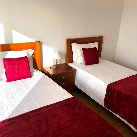 Alojamentos Campo & Mar - T1 Com Piscina Апартаменты Сан-Мартинью-ду-Порту