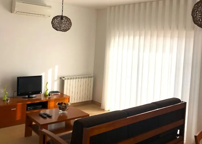 Apartman Alojamentos Campo & Mar - T1 Com Piscina