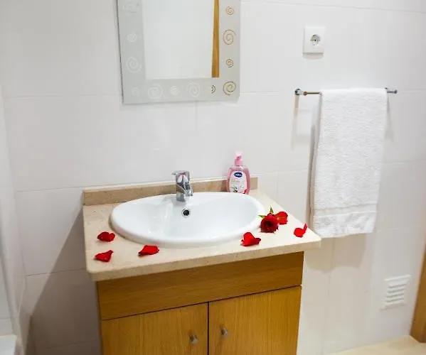 Alojamentos Campo & Mar - T1 Com Piscina Apartman *